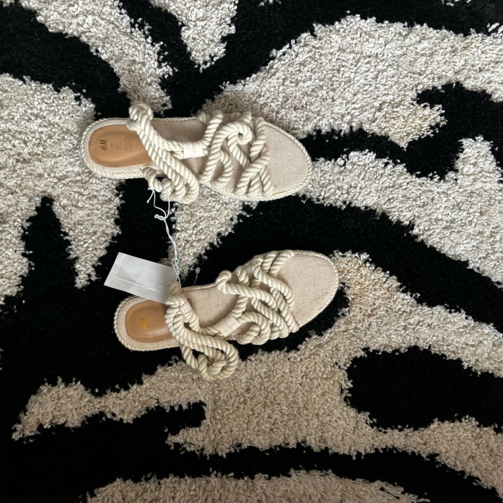 Rope sandals